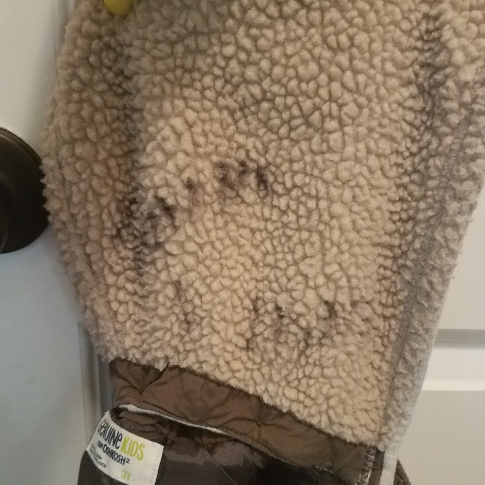 Vest - Picture 6 of 6